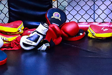 众彩网健身团操部｜春暖花开，，三月我们恭候您。。。。。