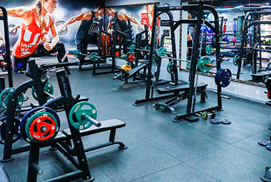 众彩网健身全城招募双人瑜伽运动 | 三八妇女节，，把爱送给您